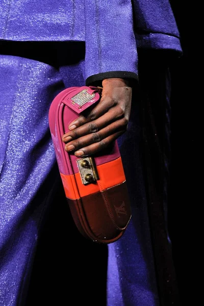 Look 29